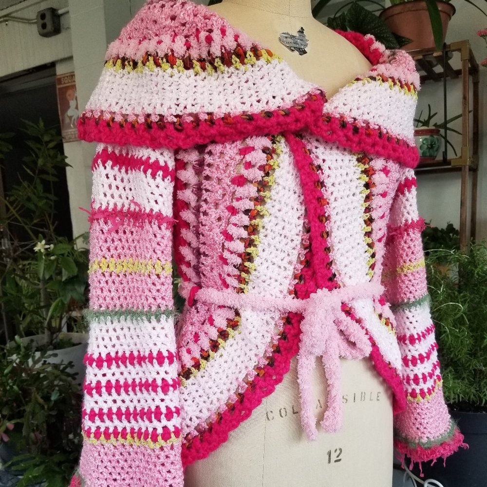 Crochet Pink MANDALA BOHO BOHEMIAN Chic Handmade Sweater MED - Picture 3 of 16